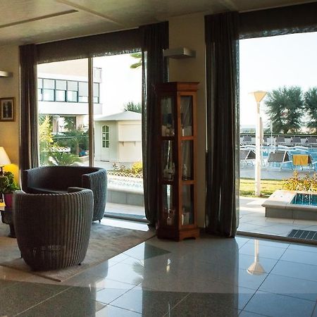 Hotel Miramare Gabicce Mare Bagian luar foto